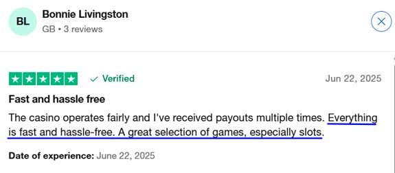 Screenshot du commentaire de Bonnie Livingston attribuant 5 étoiles à PlanGames Casino sur Trustpilot.